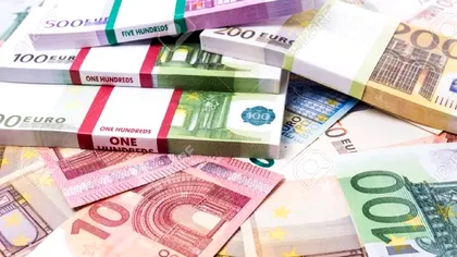 Dispar banii numerar. Cea mai nouă țară care aduce o lovitură dureroasă bancnotelor și monedelor