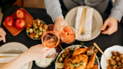 Greșeala pe care o fac numeroși români în fiecare seară, fără să știe. Specialiștii au tras un semnal de alarmă