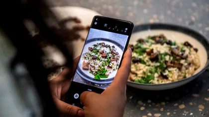 Cum îți pregătești mâncarea cu inteligența artificială: când se lansează Samsung Food, platforma bazată pe AI