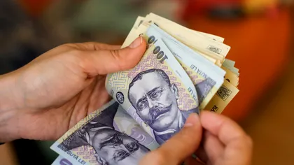 Bani de la stat pentru o categorie de elevi. Pentru ce pot folosi ajutorul financiar 