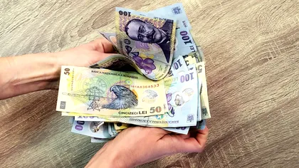 Încep să dispară banii cash. Cum va fi restricționată folosirea lor în unele magazine din România