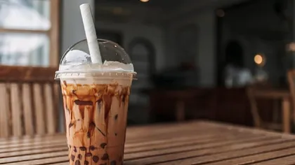 Băutura cu lapte ce poate provoca dependență. Legătura nebănuită cu depresia la adolescenți, ce spun specialiștii