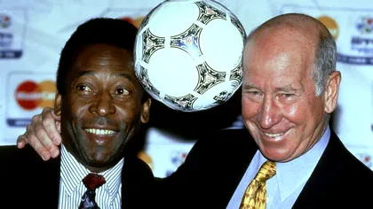 A renăscut din cenușa dezastrului de la Munchen și a devenit „mai bun decât Pele”. Britanicii, reverență în fața legendarului Sir Bobby Charlton