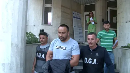 Un edil din Gorj vrea să revină la primărie, deși e acuzat în mai multe dosare de trafic de influență. Cât cerea pentru un post de asistent