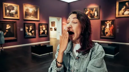 De ce îți vine să tragi un pui de somn de fiecare dată când ieși dintr-un muzeu. Explicația științifică din spatele acestui fenomen comun și bizar