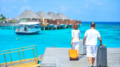 Turismul își revine anul acesta: Ce spun specialiștii despre vacanțele noastre din 2024, câți bani dai