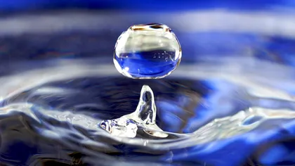 Cum poți transformi apa în metal și la ce ajută: Oamenii de știință au găsit răspunsul