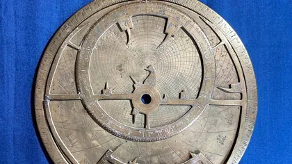 Acest obiect astronomic incredibil de rar are inscripții în mai multe limbi: De ce este unic, conform cercetătorilor