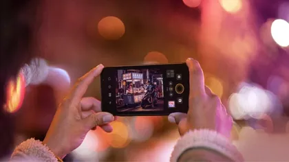 Aplicația foto care te trimite în trecut. De ce ai folosi-o, pentru cine este, de fapt