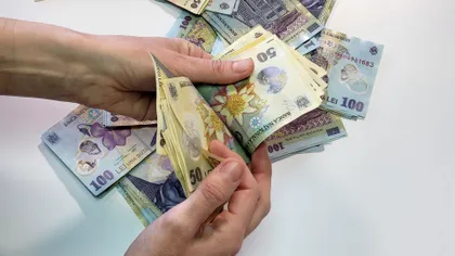 Se întâmplă cu dobânzile la credite în România, peste noapte. Legea care ”va lovi” nu doar băncile, ci și instituțiile financiare nebancare, ”cămătarii cu acte”