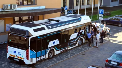 Cele două orașe din România, din nouă europene, care îmbrățișează transportul în comun pe bază de hidrogen. Unde găsești autobuzele futuriste
