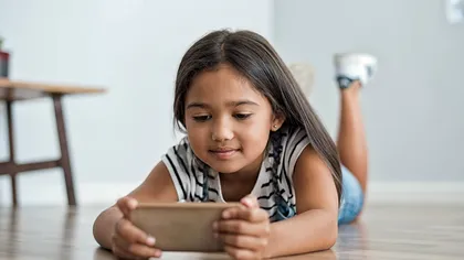 Primul ghid pentru siguranța copiilor în mediul online: Cum ne apărăm de pericolele din online