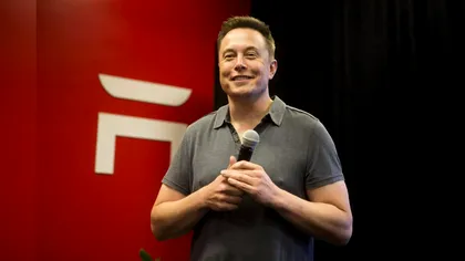 Deepfake-urile cu Elon Musk promovează escrocherii crypto pe YouTube Live