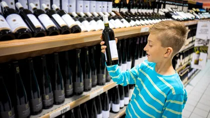 S-a terminat cu alcoolul și țigările pentru minori: Dacă 