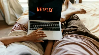 Filmul de pe Netflix care e îndrăgit de români: Te va emoționa, dar te va și amuza, în același timp, 