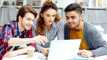Majoritatea tinerilor din România vor să învețe mai mult decât le oferă sistemul educațional