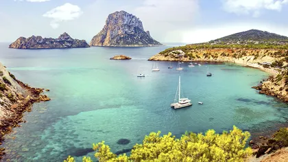 Cea mai vizitată țară din lume pe timpul verii nu e Grecia, nici Italia: Locuri pe care să le explorezi, de la plaje la monumente istorice