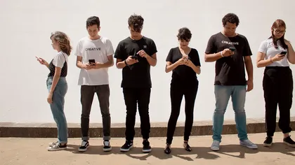 Google și Meta (Facebook, Instagram) au făcut o echipă înfiorătoare pentru a exploata adolescenții prin reclame, conform FT