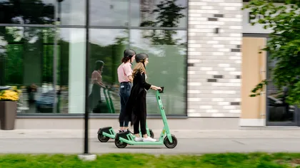 Bolt pune la dispoziție curse gratuite cu trotinetele electrice de Ziua Mondială fără mașini