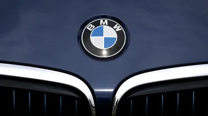 „Doar un șofer de BMW poate face una ca asta”. Întâmplarea din Cluj care s-a viralizat rapid în mediul online: Cum „s-a parcat” o mașină