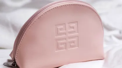 Cele mai elegante genți cosmetice, care te pot însoți oriunde (P)