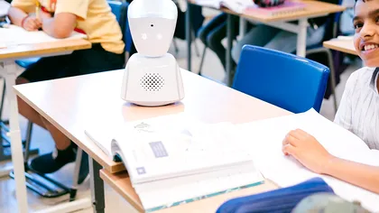 Robotul care îi înlocuiește pe copii la școală atunci când sunt bolnavi