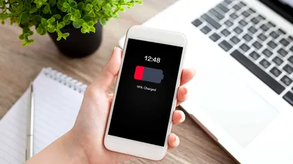 De ce îți ține bateria la telefon mai puțin, după un timp
