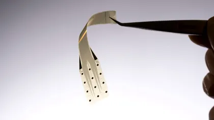 Un implant cerebral din grafen ultrafin a fost testat pe un pacient: Cum poate revoluționa medicina