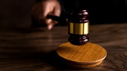 Legi ciudate care încă există: De la broaște care sar, la pizza surpriză