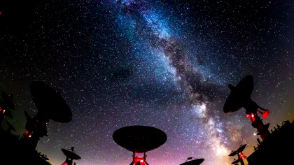 Astronomii descoperă un semnal intens luminos care ar putea fi un „burst” radio rapid, cu origini extragalactice