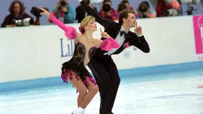 Foști campioni mondiali la patinaj artistic, printre victimele accidentului aviatic de la Washington. Evgenia Shishkova și Vadim Naumov au murit