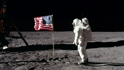Ce s-a întâmplat cu steagurile americane înfipte pe Lună de primii oameni care au ajuns pe satelitul natural al Pământului