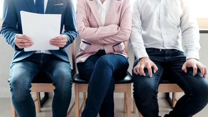 Provocările tinerilor absolvenți de facultate: Povestea unui român în căutarea unui loc de muncă