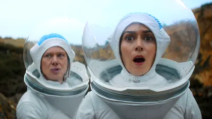 Black Mirror revine cu sezonul 7 pe Netflix: data de lansare, trailer și distribuție impresionantă