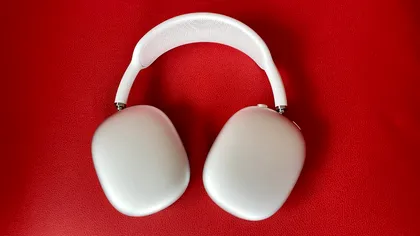 Căștile AirPods Max vor avea sunet lossless, grație unui update de software