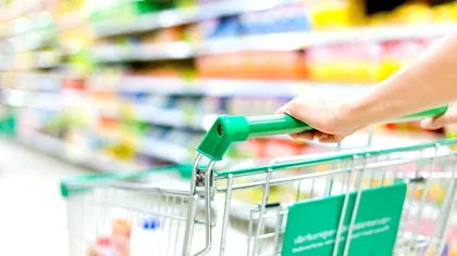 Ce poți cumpăra cu 10 euro (50 de lei) dintr-un supermarket din Spania. O româncă a făcut un experiment: “Mă mut acolo, de ce așa ieftin”