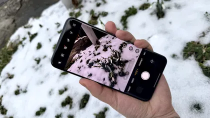 Mâinile tale nu vor mai fi la fel din cauza telefonului. Cum se schimbă anatomia, conform cercetătorilor