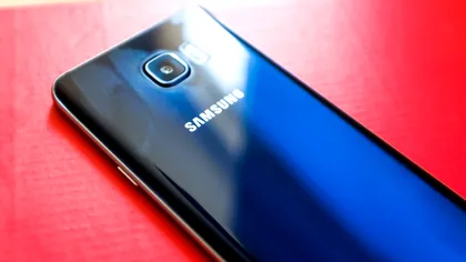 Samsung începe actualizarea telefoanelor la Android 15