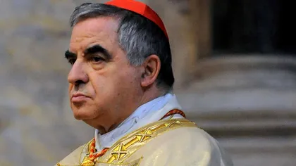 Cine este Angelo Becciu, cardinalul demis de Papa Francisc pentru fraudă. Sfidează Vaticanul şi vrea să participe la conclav