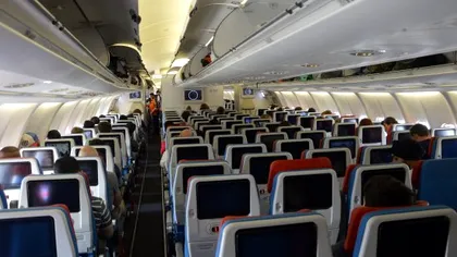 Anunţul viral al unei tinere care caută băiatul care a însoţit-o în avion de la Istanbul la Bucureşti. “Am vorbit despre apus și despre mâncarea turcească“