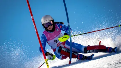 Doliu în sport: o tânără de 18 ani a murit pe pârtie, în urma unui accident