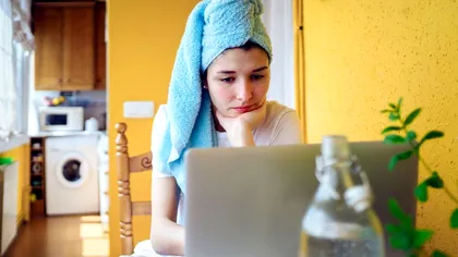 Nu vă mai căutați joburi remote, de acasă! Vezi cât de toxic poate fi să nu mergi zilnic la serivicu!