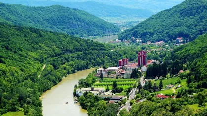 Staţiunea de aur a lui Nicolae Ceauşescu renaşte. Un lanţ hotelier internaţional vrea să investească aici