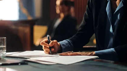 Unde trebuie să fie biroul notarial pentru o succesiune. Se dau bani degeaba la notari