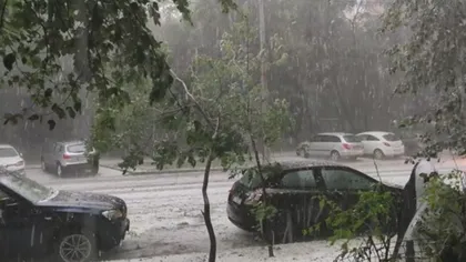 Alertă de vreme rea, în Bucureşti. Sunt anunţate vijelii şi ploi abundente