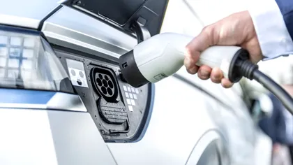 Chinezii rescriu regulile jocului: Bateria pentru mașini electrice cu 1.500 km autonomie promite o revoluție globală