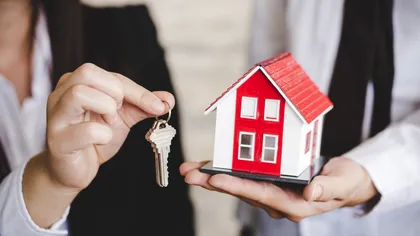 Toate motivele pentru care n-ar trebui să-ți vinzi casa. De ce „să nu dai vrabia din mână pe cioara de pe gard”