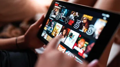 Filmul de pe Netflix care a cucerit utilizatorii platformei: O comedie romantică cu o lecție despre viață