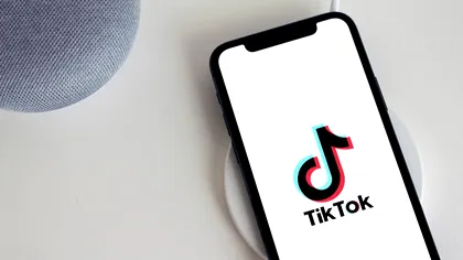 O nouă modă face ravagii pe TikTok – Cum încearcă oamenii să-și ghicească viitorul cu ChatGPT