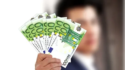 Ce salariu trebuie să ai pentru un credit 30.000 euro. Dobânzile la Banca Transilvania, BRD, ING și Raiffeisen Bank